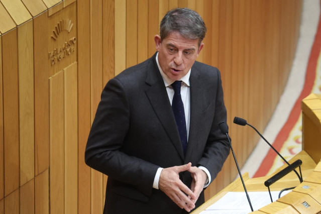 El secretario xeral del PSdeG, José Ramón Gómez Besteiro, interviene en la Cámara gallega