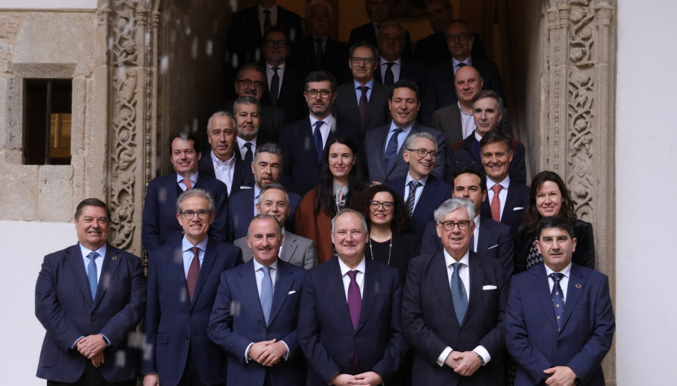 Reunión de la Confederación de Empresarios de Galicia con ministro de Industria, Jordi Hereu