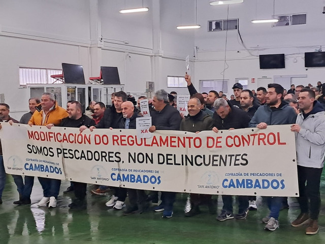Protesta de la flota en Cambados contra el 