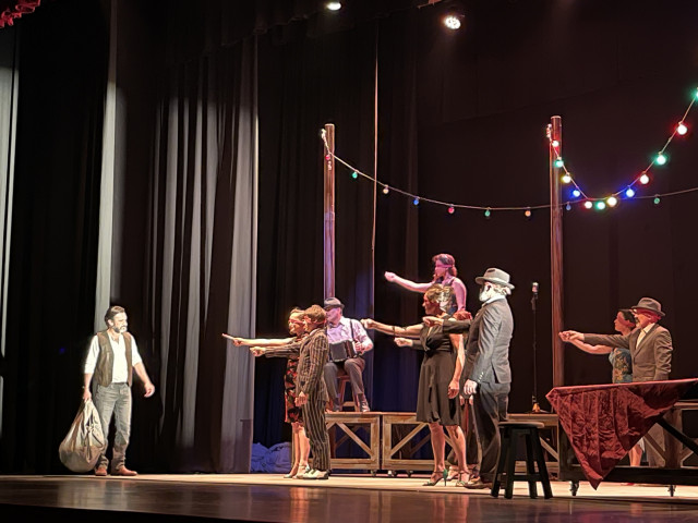 Archivo - Representación de 'O charco de Ulises' en el Centro Dramático Galego.