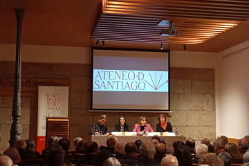 Debate en el Ateneo de Santiago de las cuatro candidatas a rectora de la USC