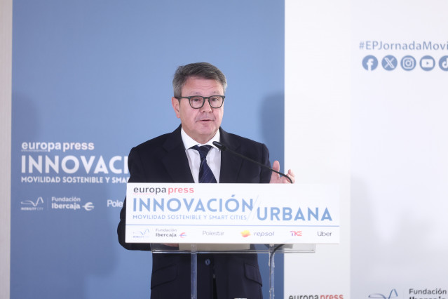 El secretario de Estado de Transportes y Movilidad Sostenible,  José Antonio Santano, durante la Jornada ‘Innovación Urbana. Movilidad Sostenible y Smart Cities’, en el Hotel Eurostars Madrid Tower, a 14 de enero de 2026, en Madrid.