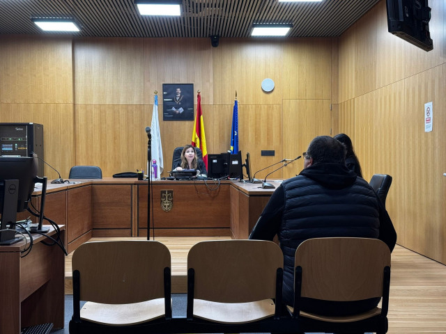 Un hombre acusado de homicidio por imprudencia acepta dos años de cárcel sin ingreso por atropellar mortalmente a un peatón en Ourense