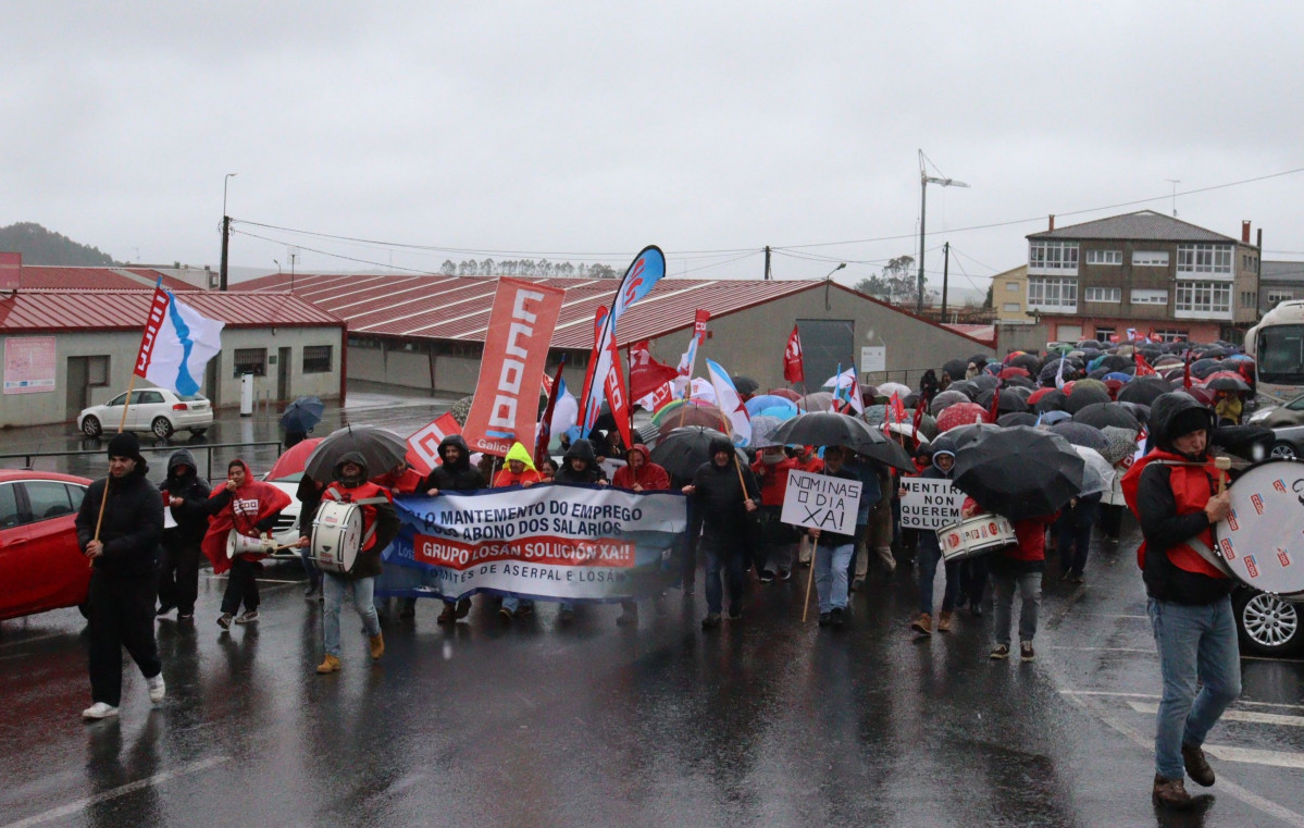 Manifestaciu00f3n de trabajadores de Losan y Arsepal en una foto de CIG