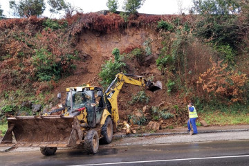 Desprendimiento de tierras en Fontiñas, en Santiago, a 16 de enero de 2026.