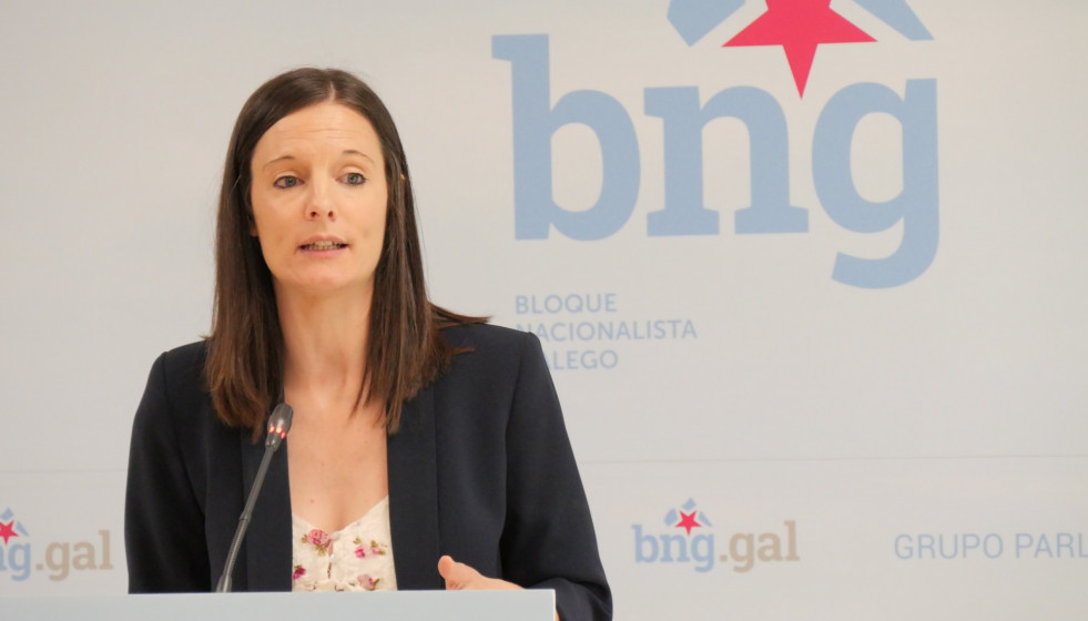 Archivo - La viceportavoz parlamentaria del BNG, Olalla Rodil, en rueda de prensa.