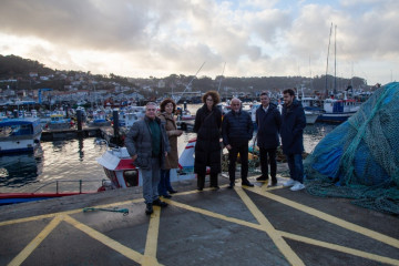 Los diputados del Grupo Popular, Miguel Fidalgo, Manuel Santos, Loli Hermelo y Raúl Santamaría, en Bueu