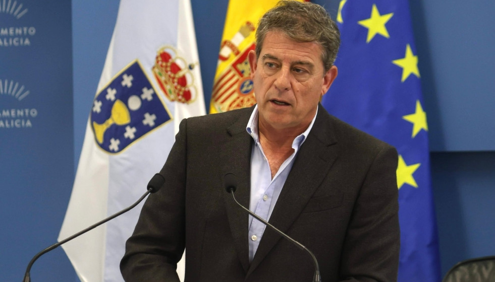 El secretario xeral del PSdeG, José Ramón Gómez Besteiro, en el Parlamento de Galicia