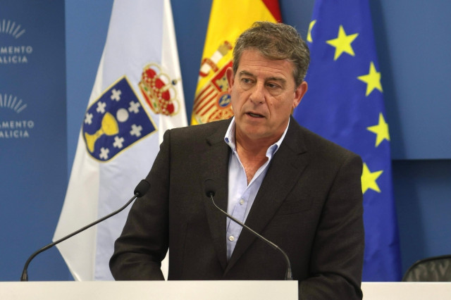 El secretario xeral del PSdeG, José Ramón Gómez Besteiro, en el Parlamento de Galicia