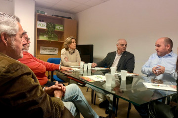 Reunión de Vox con representantes de facultativos médicos
