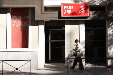 Archivo - Fachada de la sede del PSOE en Ferraz, a 27 de noviembre de 2025, en Madrid (España).
