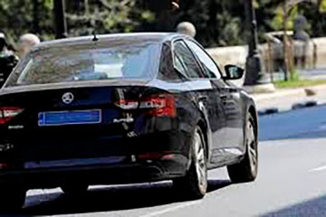 Archivo - Vehículo del sector de VTC