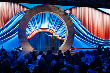 Archivo - El presentador de la gala La Dani durante la gala de entrega de los Premios Feroz 2025, en el Pazo da Cultura, a 25 de enero de 2025, en Pontevedra