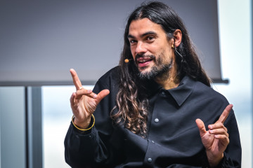 Archivo - El director Óliver Laxe participa en el Festival de Cine de Santander (FCS), en el Centro Botín, a 17 de septiembre de 2025, en Santander