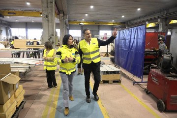 La conselleira de Vivenda e Planificación de Infraestruturas, María Martínez Allegue, visita Aluman