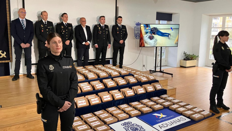 VÍDEO | Tres gallegos entre los detenidos relacionados con mafia albanesa que recibió 200 kg de cocaína en Vigo