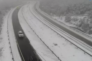 La A52 a su paso por el Alto de As Estivadas entre Verín y Xinzo el mediodía del viernes