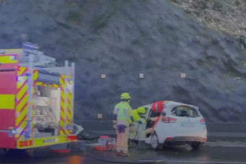 Accidente en Santiago en una foto de TVG