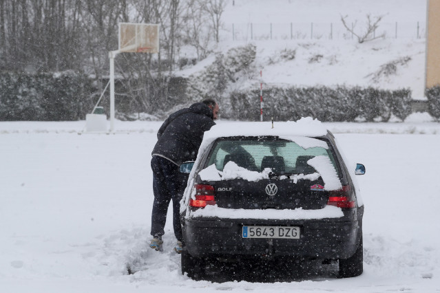 Vistas de Piedrafita do Cebeiro tras la nevada caída sobre la localidad, a 23 de enero de 2026, en Lugo, Galicia (España).