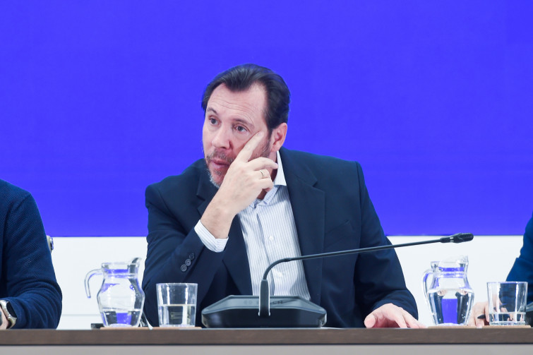 Sigue el caos en las cercanías de Cataluña y aumenta la presión para que Óscar Puente dimita