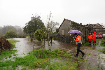 Crecida del Regueiro de Calvos, afluente del rio Gallo, en Cuntis (Pontevedra)