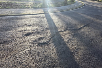 Asfalto de la Avenida Burgo das Nacións