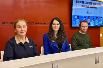 La concejala de Juventud, María Rozas, presenta el Consello Municipal da Infancia