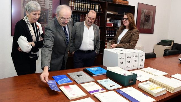 El exrector Ramón Villares dona su archivo a la USC para incorporarlo en los fondos del Arquivo Histórico Universitario