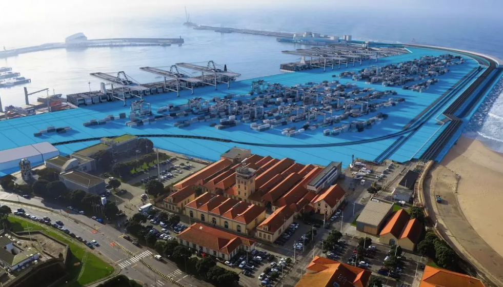 Recreación de la nueva terminal norte proyectada para el puerto de Leixoes