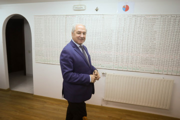 Archivo - El hasta ahora presidente de la Diputación de Lugo, José Tomé, a su llegada a la comparecencia, en la sede del PSdeG-PSOE en Monforte, a 10 de diciembre de 2025, en Monforte de Lemos, Lug