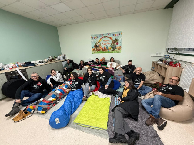 CIG-Ensino y STEG continúan con encierros en centros de Compostela, Ferrol, Viveiro y Vilagarcía: 