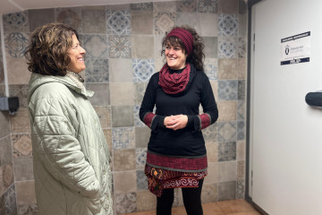 La diputada de Emprego, Industria e Medio Ambiente, Rosa Ana García, visitó Aldea Felgosa, en San Sadurniño (A Coruña).