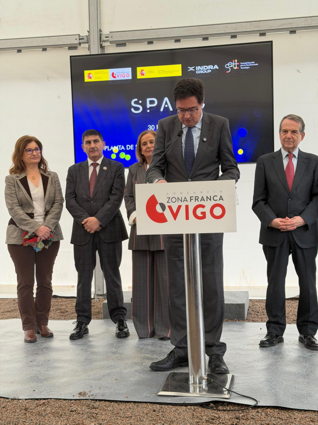 Óscar López esta mañana en Vigo.