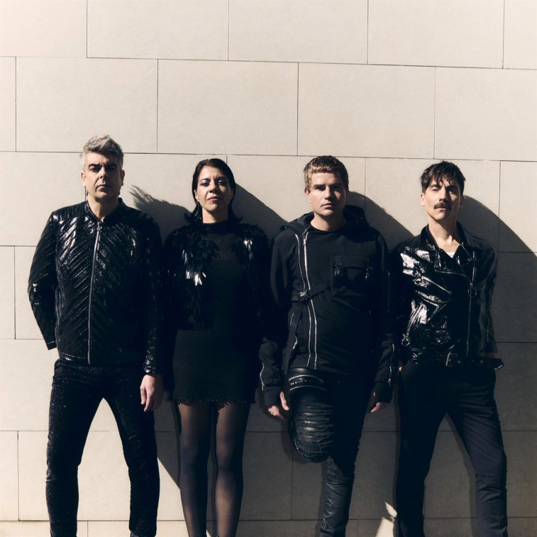 Cartel de la Festa do Queixo: Dorian, Dakidarría, Budiño, Dulzaro, Cool Nenas, Dogo...