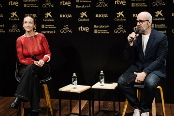Archivo - Los presentadores de la 40ª edición de los Premios Goya, Luis Tosar y Rigoberta Bandini, durante una rueda de prensa, en la Academia de Cine, a 28 de octubre de 2025, en Madrid (España). 