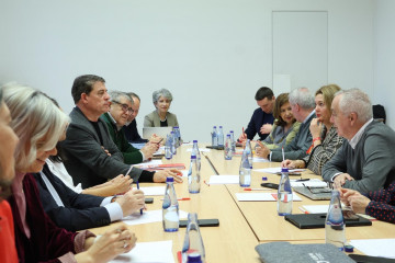 El secretario xeral del PSdeG, José Ramón Gómez Besteiro, preside la interparlamentaria de la formación