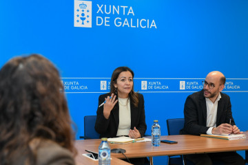 La conselleira do Mar, Marta Villaverde, mantiene una reunión con los representantes de la Asociación Nacional de Fabricantes de Conservas de Pescado (Anfaco-Cytma).