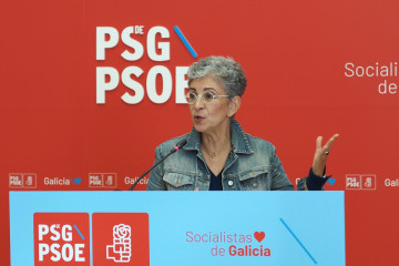 Archivo - La diputada del PSdeG, Silvia Longueira, en rueda de prensa