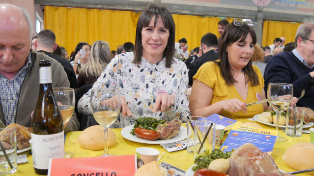 La portavoz nacional del BNG, Ana Pontón, en la XVII Festa do Codillo, en A Rúa (Ourense).