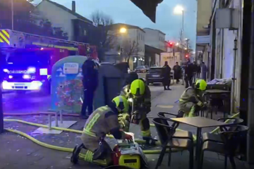 Bomberos en el lugar del siniestro TVG