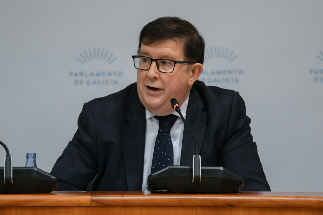 Director Xeral De Simplificación Administrativa E Do Patrimonio, José María Barreiro, En Comisión Parlamentaria