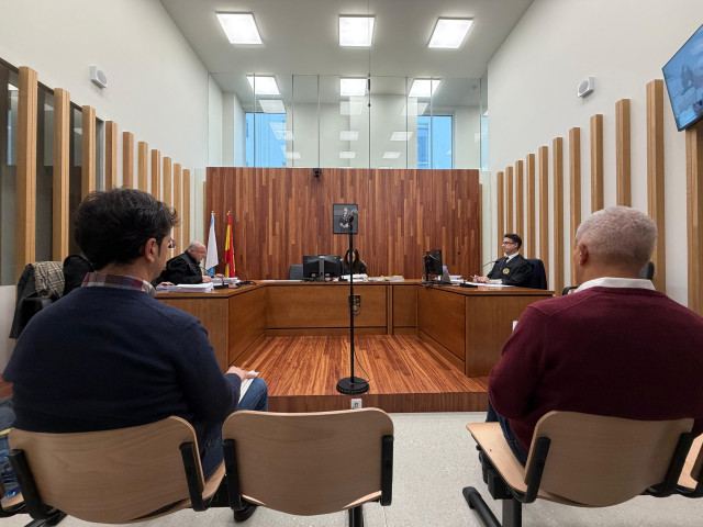 Imagen de los acusados durante el primer día del juicio.