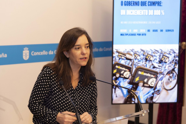 La alcaldesa de A Coruña, Inés Rey, en rueda de prensa