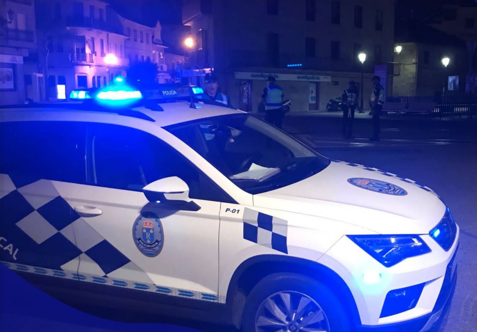 Coche de la Policu00eda Local de Redondela