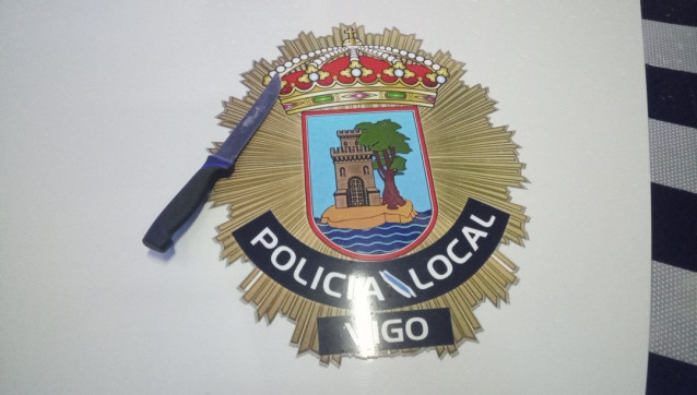 Cuchillo intervenido por la Policía Local de Vigo en la intervención.