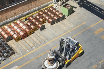 Archivo - Bobinas de cable de Prysmian.