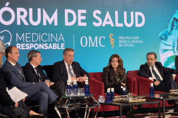 El Conselleiro De Sanidade, Antonio Gómez Caamaño, Participa En Un Foro Médico