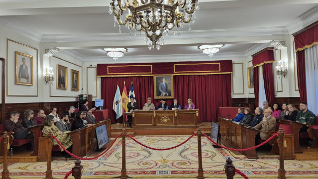 Pleno extraordinario para la renuncia de la concejal socialista Eva Martínez.