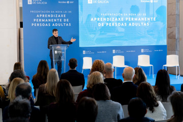 El conselleiro de Educación, Ciencia, Universidades e FP, Román Rodríguez