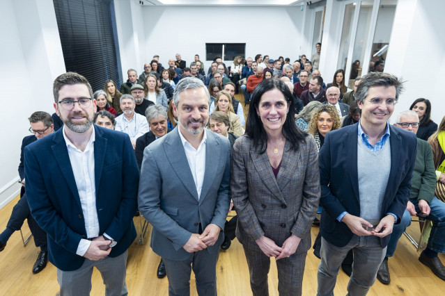 Reunión del PPdeG con 80 autónomos en Santiago, a 13 de febrero de 2026.